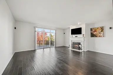 37536 Newburgh Park Circle, Livonia, MI 48152 — photo 4