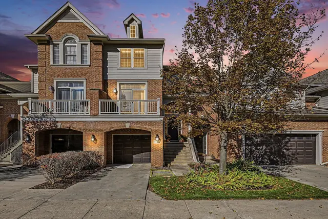 37536 Newburgh Park Circle, Livonia, MI 48152