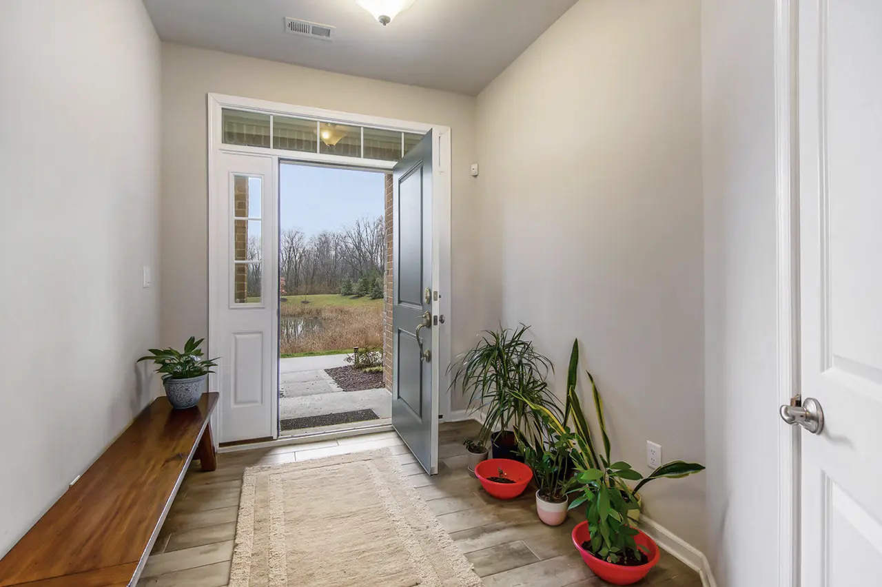 2765 Ashcombe Drive, Ann Arbor, MI 48105