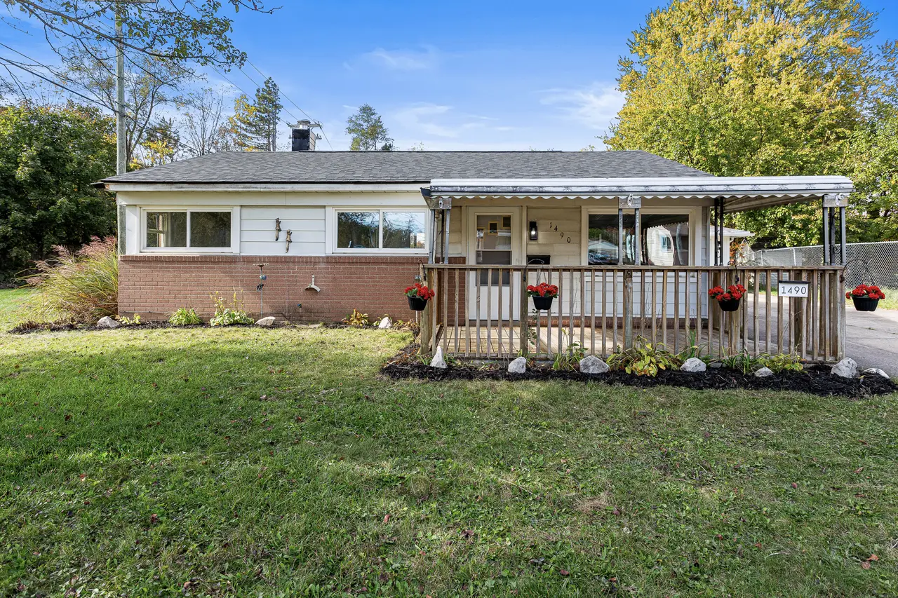 1490 Desoto Avenue, Ypsilanti, MI 48198