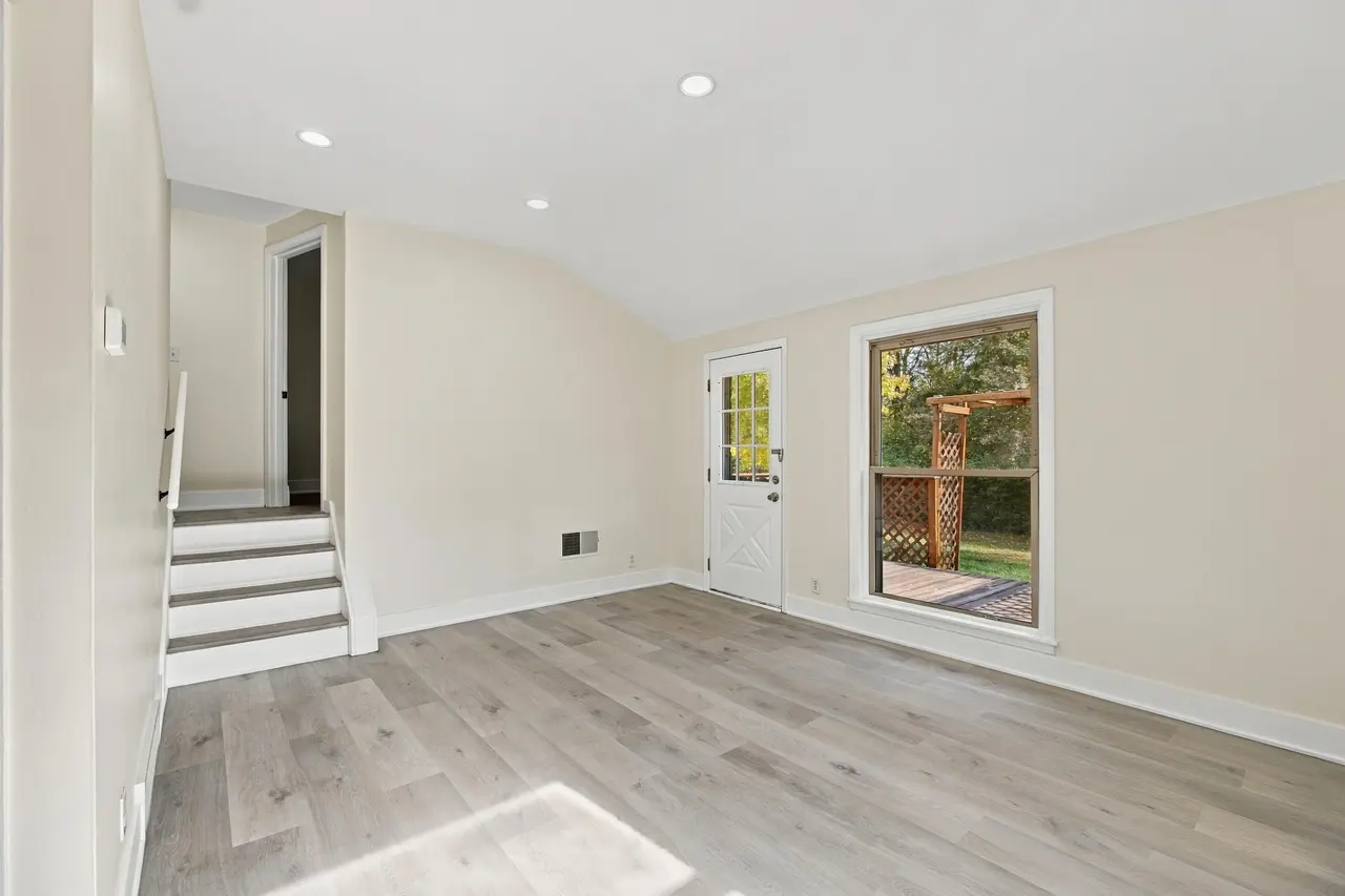 2637 Whitewood Street, Ann Arbor, MI 48104