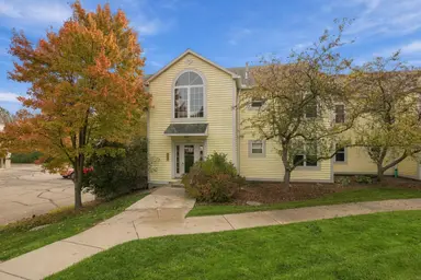 2211 S Huron Parkway 4, Ann Arbor, MI 48104 — photo 2