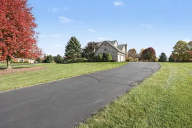 533 Victoria Court, Saline, MI 48176 — photo 5
