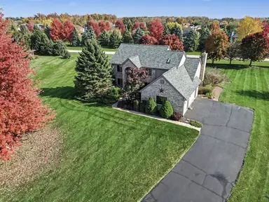533 Victoria Court, Saline, MI 48176 — photo 2