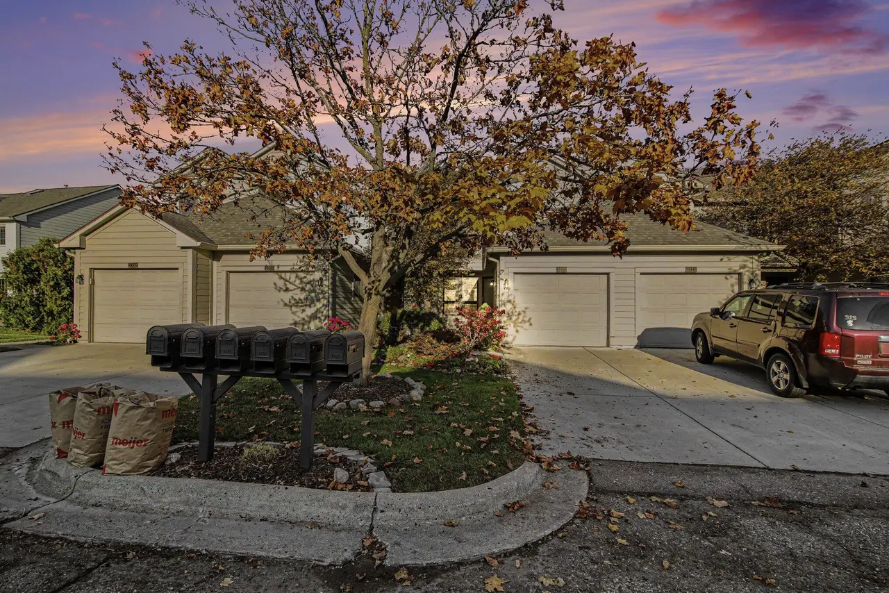 3320 Breckland Court 85, Ann Arbor, MI 48108