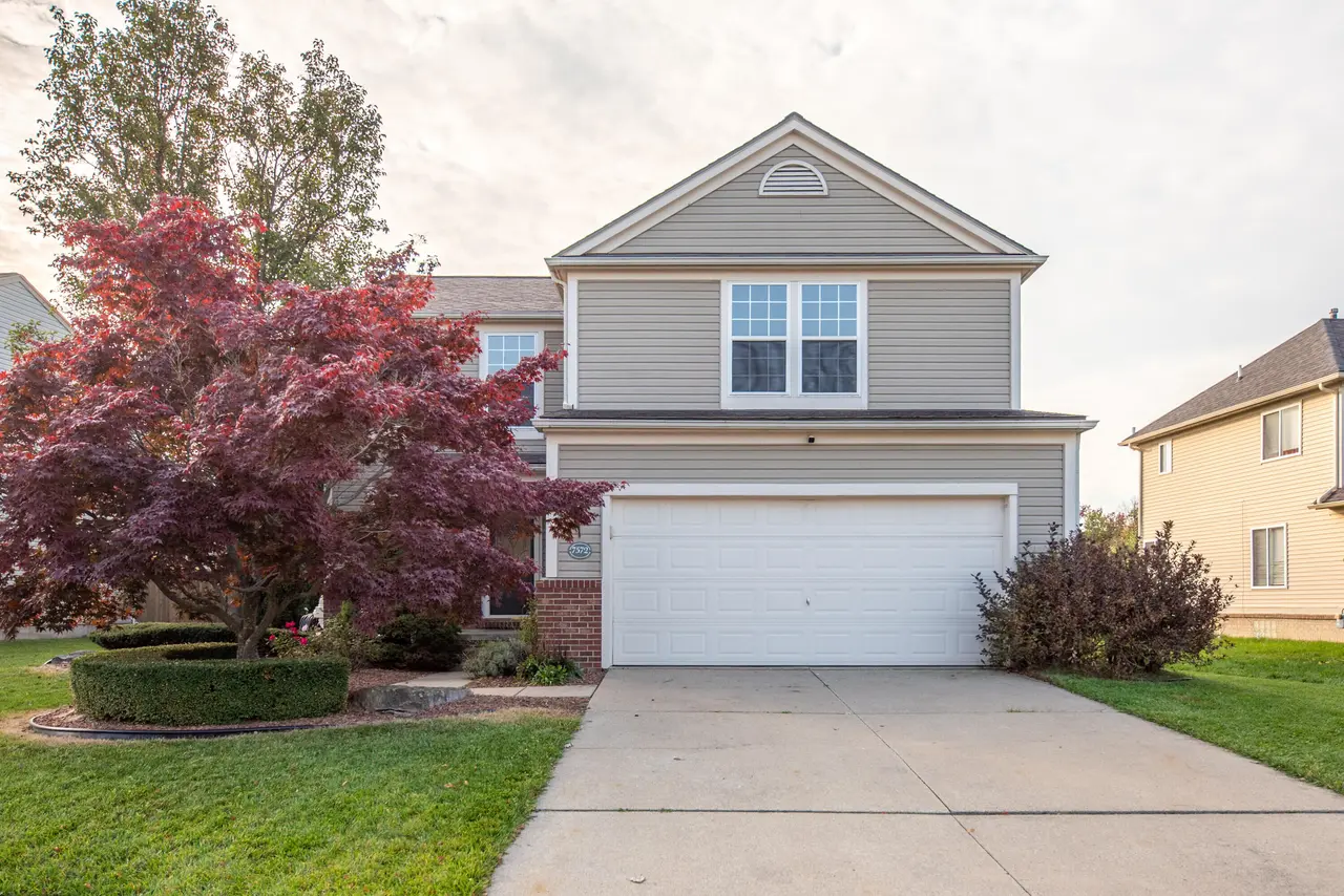 7572 Dover Drive, Ypsilanti, MI 48197