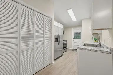 2755 Canterbury Road, Ann Arbor, MI 48104 — photo 2