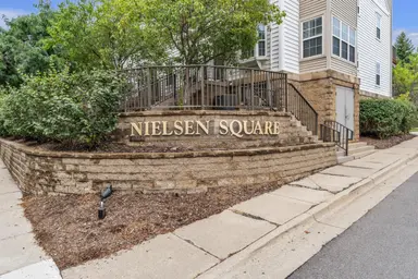 1021 Maiden Lane, Ann Arbor, MI 48105 — photo 2